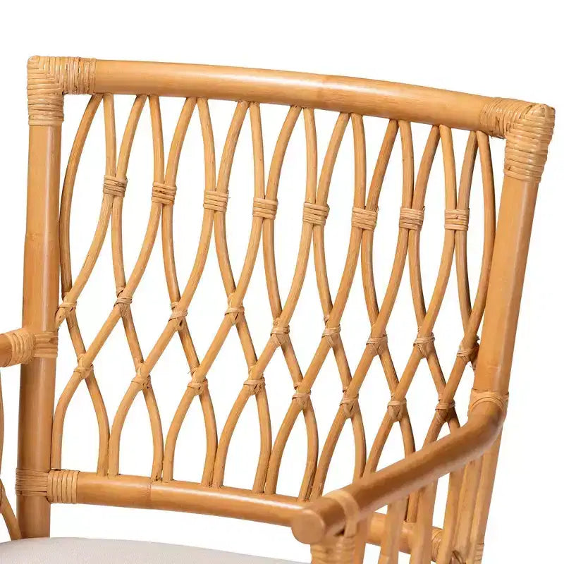 Fauteuil en rotin, couleur miel clair