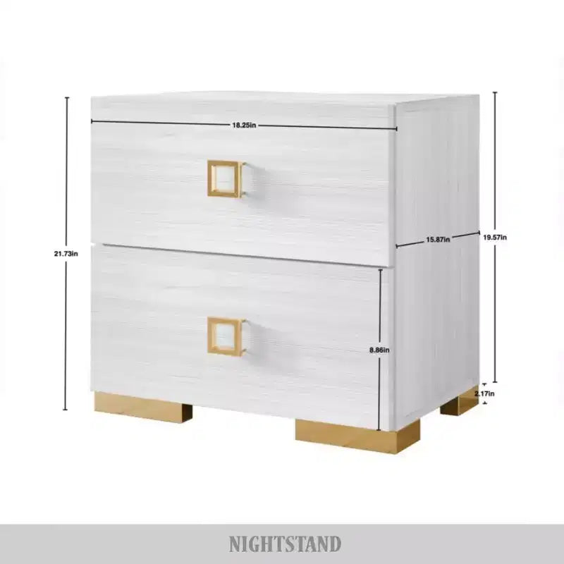 Deux tables de chevet
