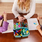 Table carrée en bois dur de 30 po x 30 po avec pieds de 22 po, Meubles pour enfants
