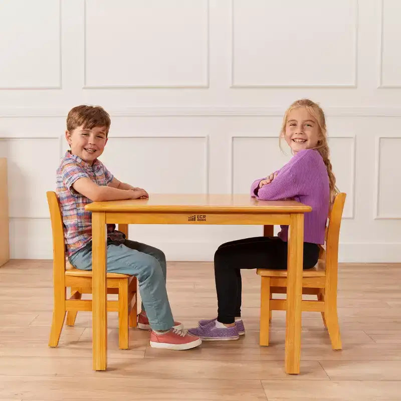 Table carrée en bois dur de 30 po x 30 po avec pieds de 22 po, Meubles pour enfants